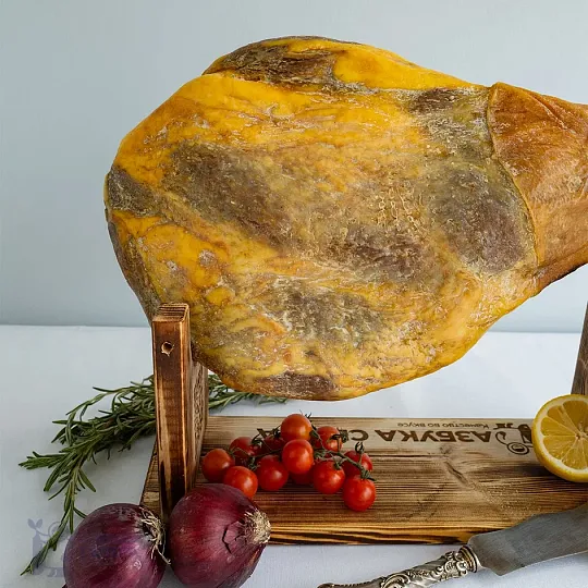 Свиной окорок (Хамон) 5-7 кг