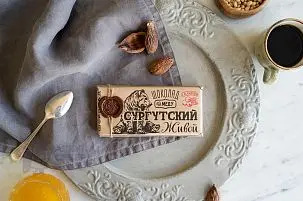 Шоколад живой  с клюквой 75 % какао