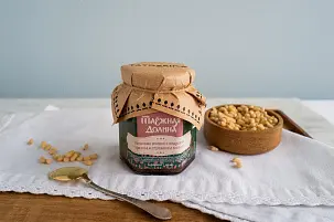 Сосновые шишки с кедровым орехом в сгущённом молоке