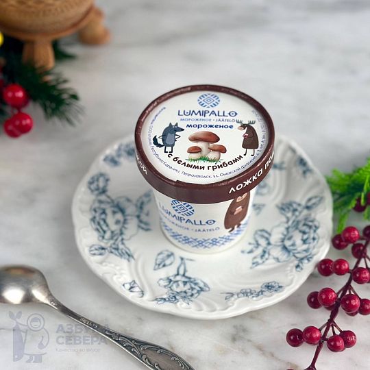 Мороженое с белыми грибами