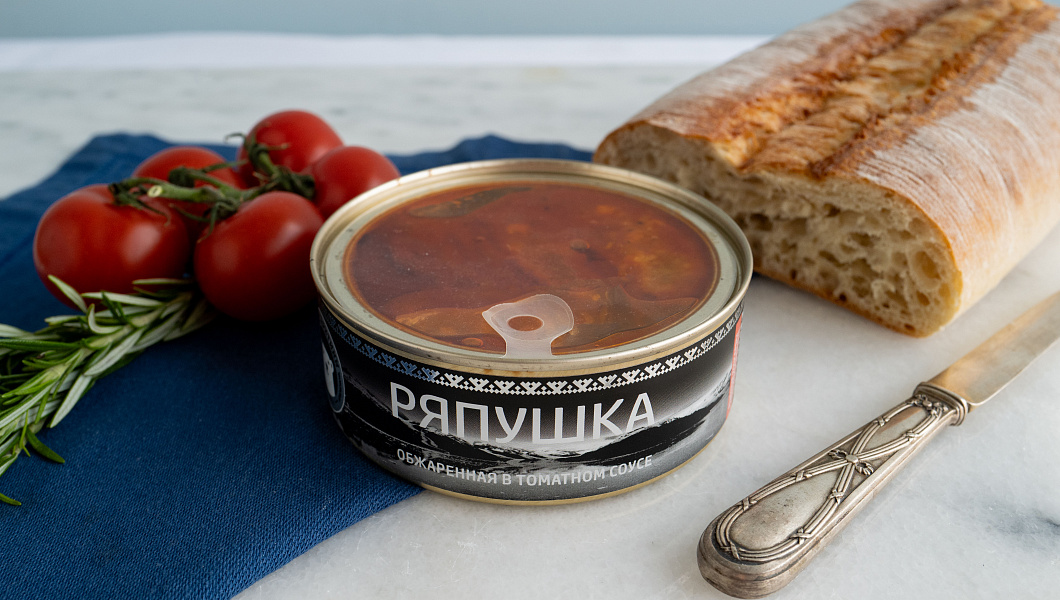 Ряпушка обжаренная в томатном соусе