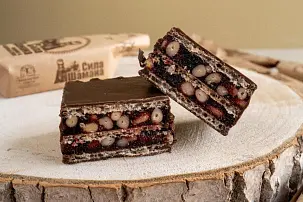 Конфета Сила Шамана с кедровым орехом и ягодами облепихи