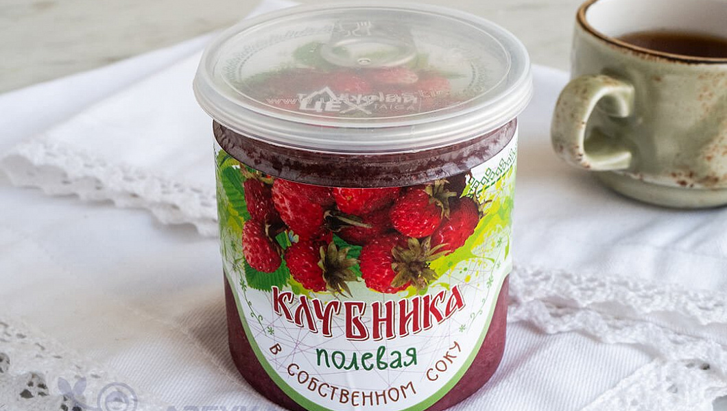 Клубника полевая в собственном соку 