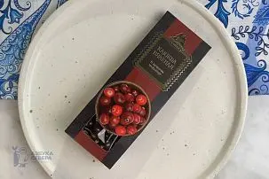 Клюква вяленая в темном шоколаде