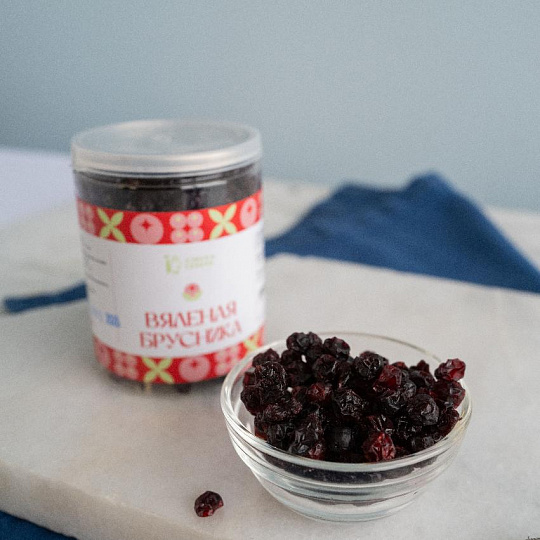 Брусника вяленая