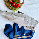 Кета свежемороженая тушка