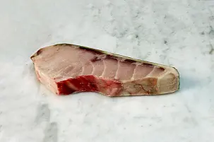 Белуга стейк свежемороженый