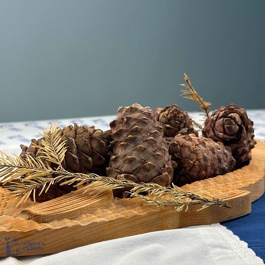 Кедровая шишка