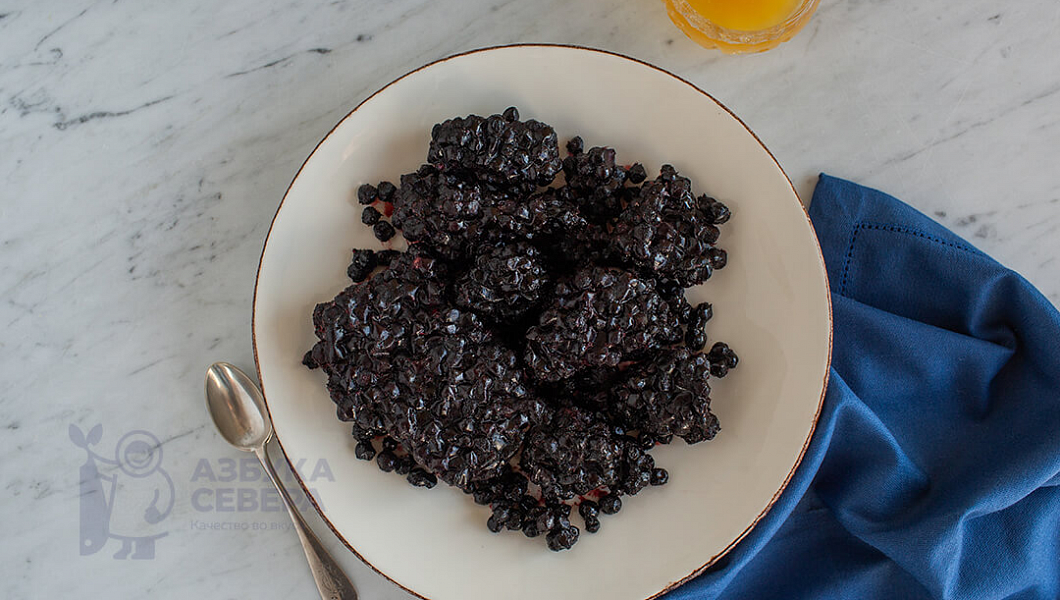 Черника свежемороженая