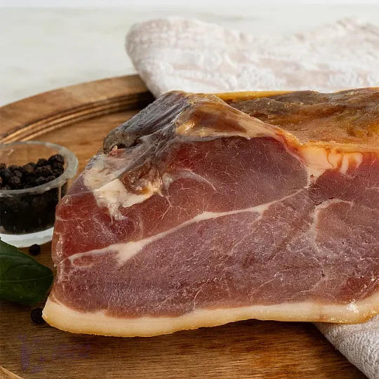 Свиной окорок кусок (хамон)