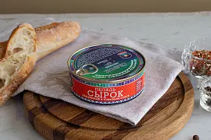 Сырок обжаренный в томатном соусе