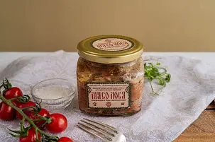Мясо лося томленное в собственном соку
