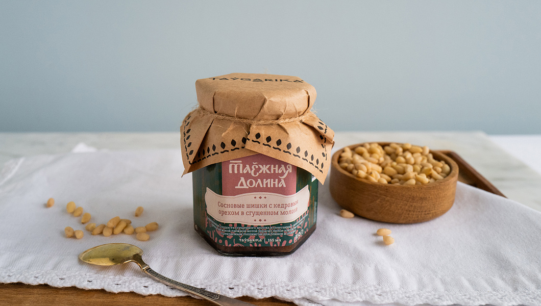 Сосновые шишки с кедровым орехом в сгущённом молоке