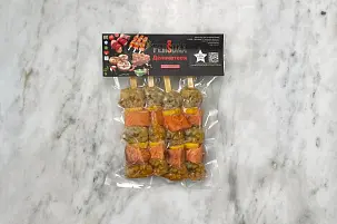 Шашлык из тигровой креветки и семги