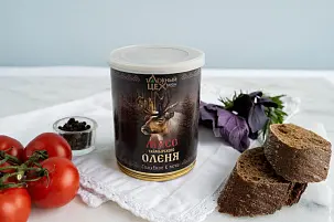 Мясо таймырского оленя томленое в печи
