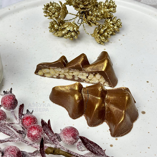 Шоколад молочный с начинкой "Елка"